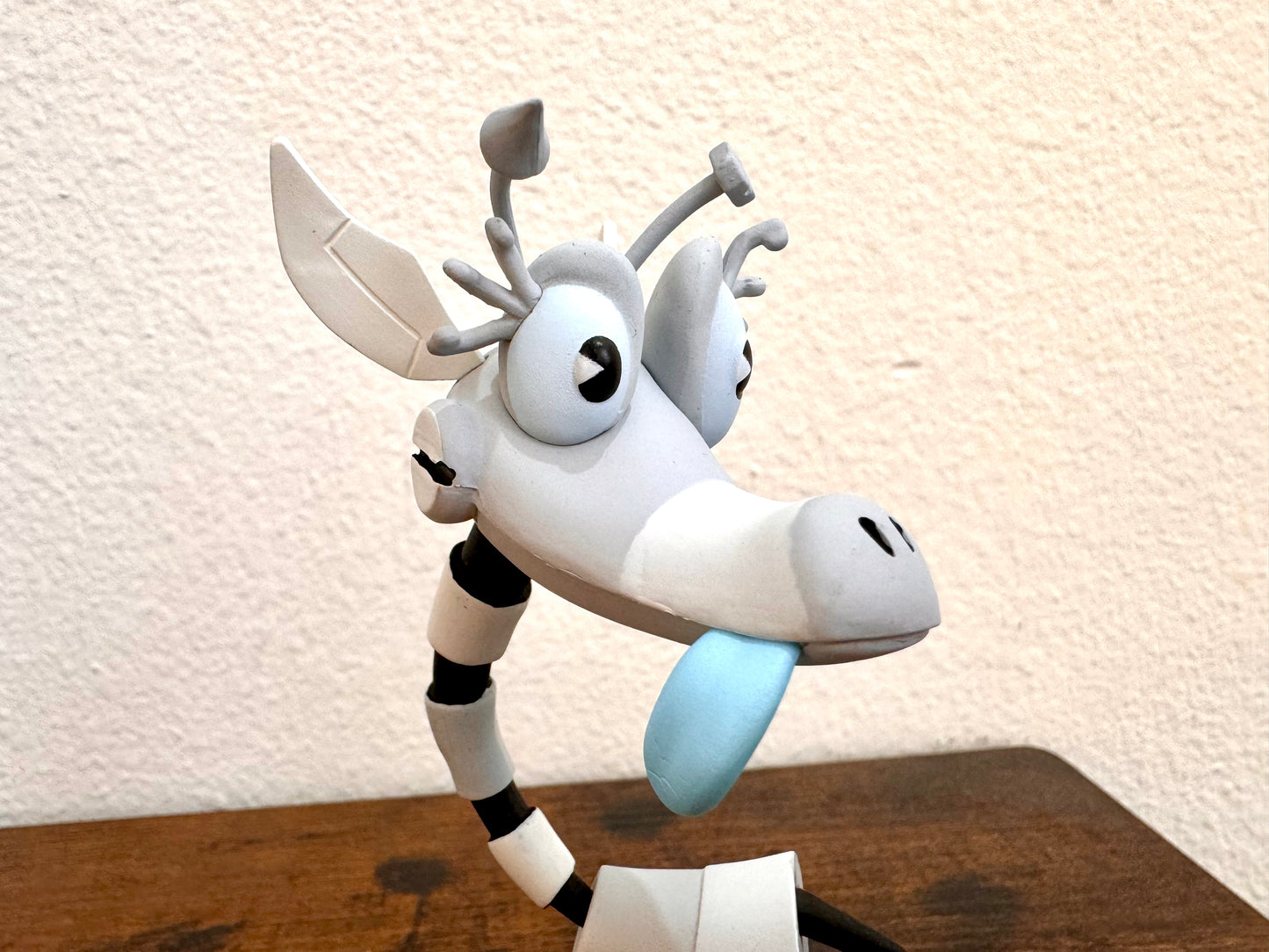 G.G. The Giraffe - Collectible Figurine