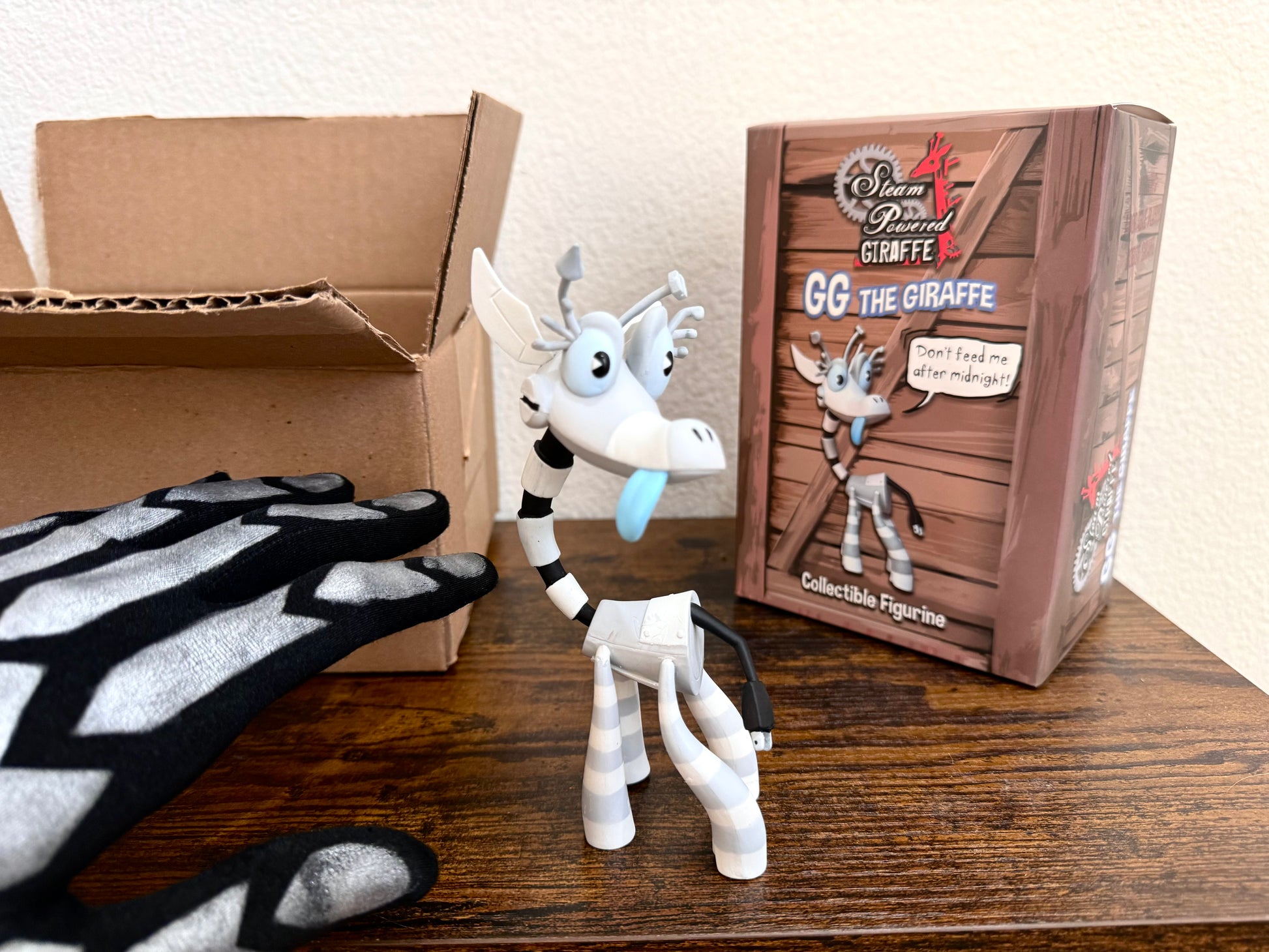 Gg Raffe G.G. The Giraffe - Collectible Figurine – Steam Powered Giraffe
